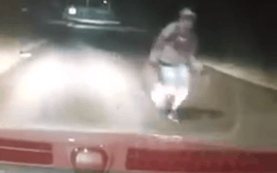 Carjacking attempt: Footage shows youth charging at car