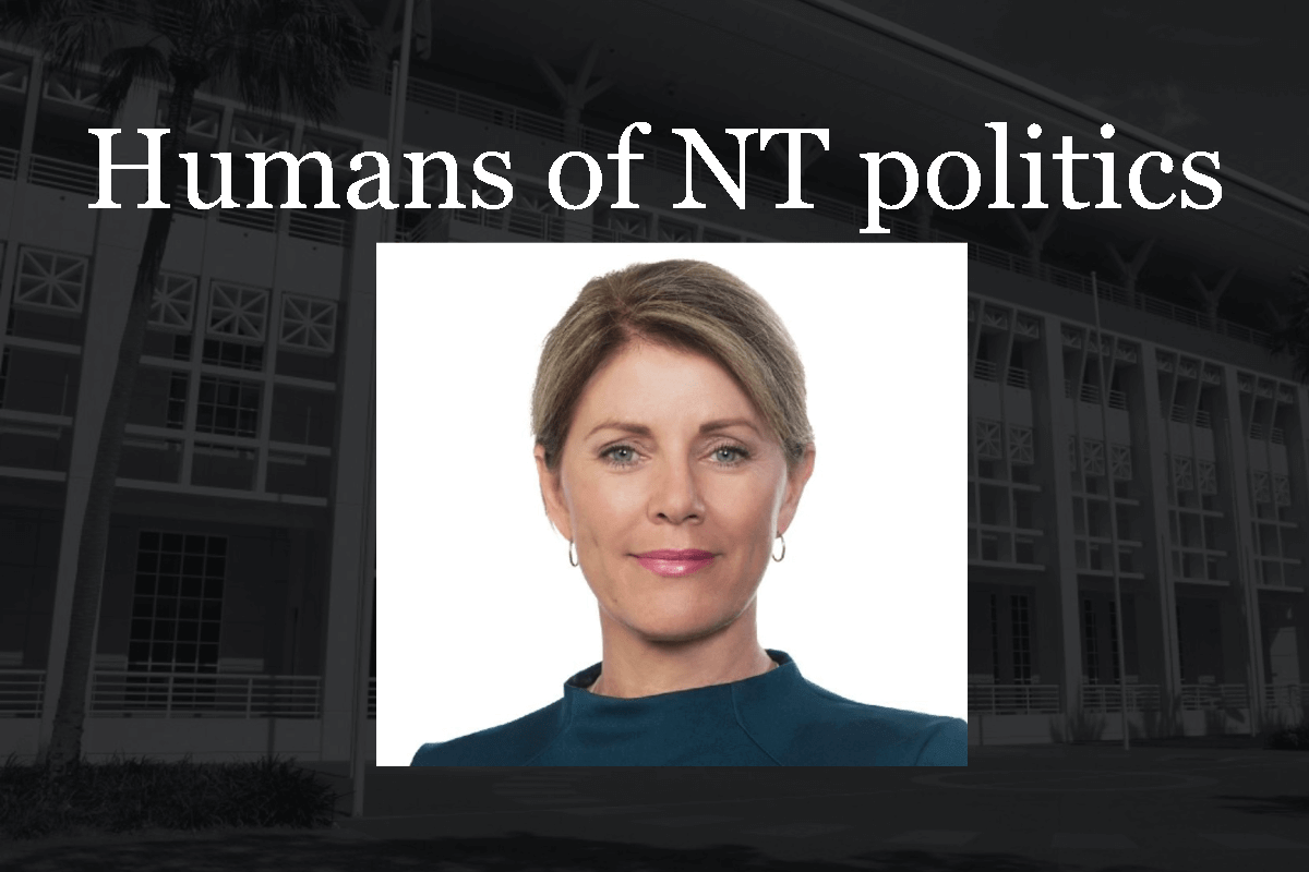 Tracey Hayes profile image website