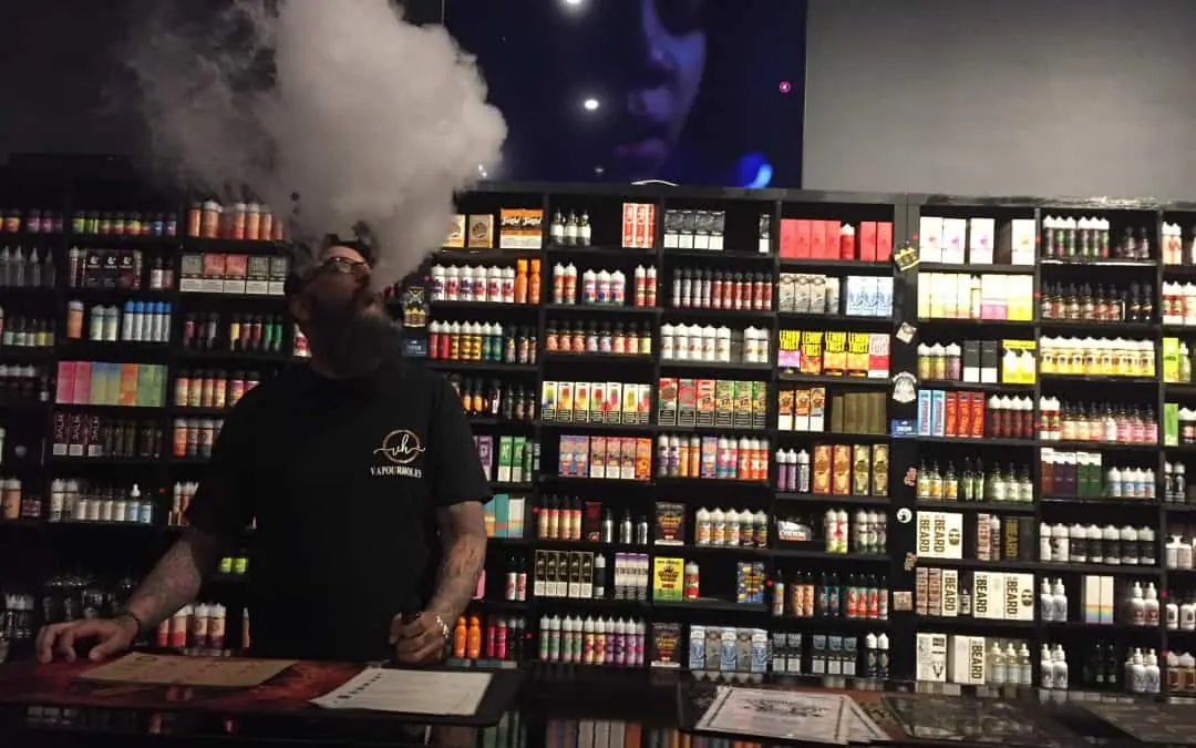 Nicotine vaping can lower NT’s smoking rates: Mills