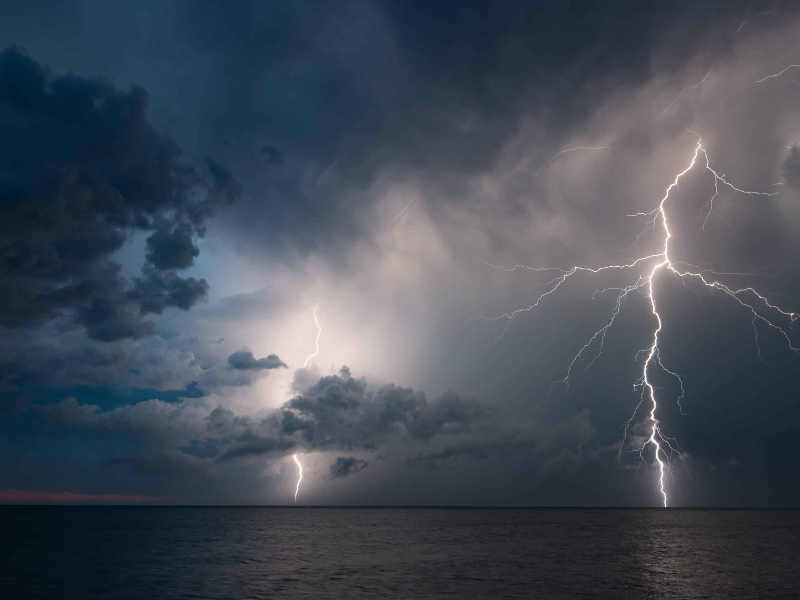 Dundee beach lightning Cropped Dundee Beach Lightning