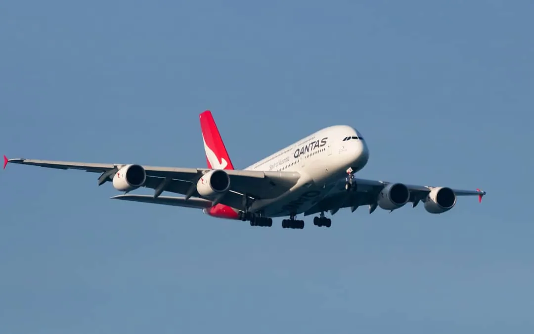 Melbourne back on NT hotspot list after positive COVID case