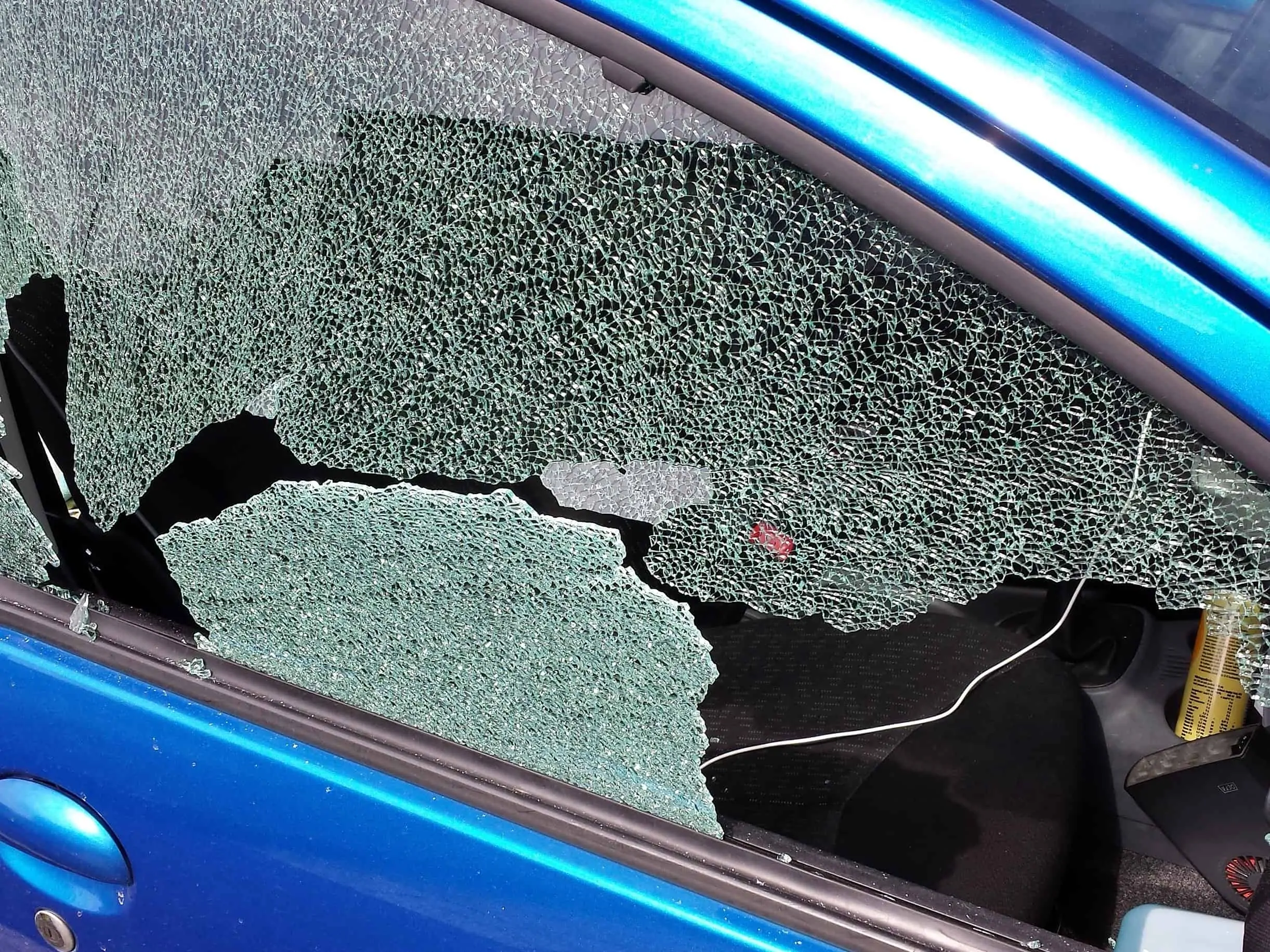 Car window smashed 43