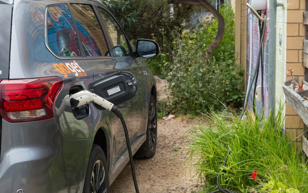 NT electric vehicle strategy could see reduced rego, stamp duty for EVs from next year