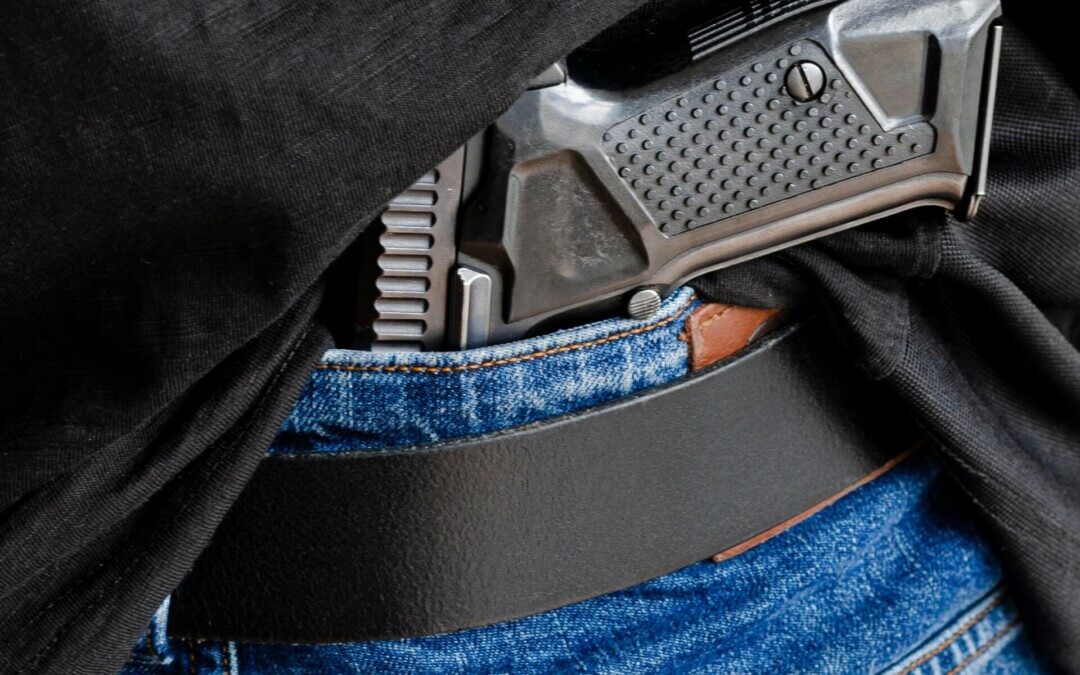 Darwin man shoots himself in foot, leading police to alleged illegal firearms operation