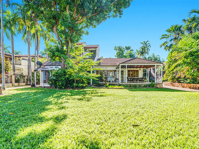 100 East Point Road Fannie Bay NT 0820-4.3