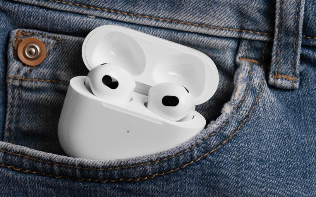 Man who allegedly stole electronics tracked by AirPods, arrested by police