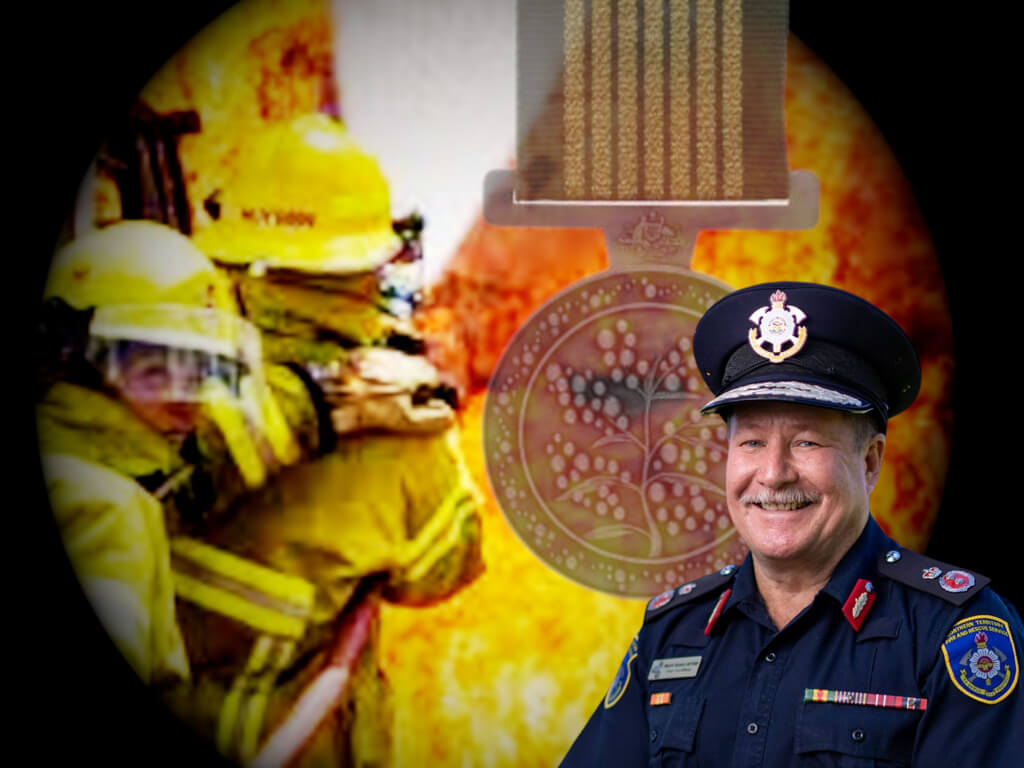Firefighter medal Mark Spain