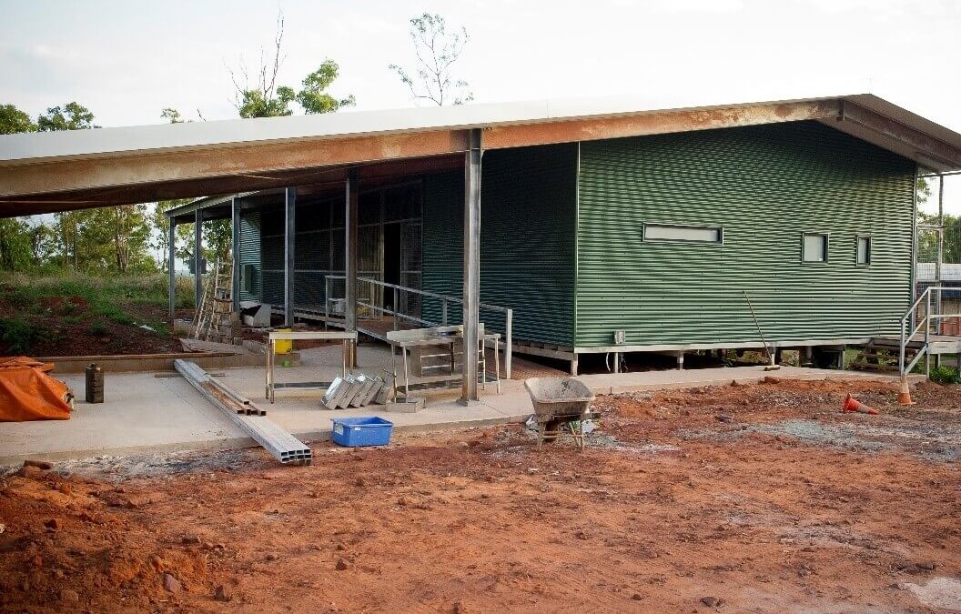Concerns raised over quality of NT government’s remote housing as govt races to meet deadlines