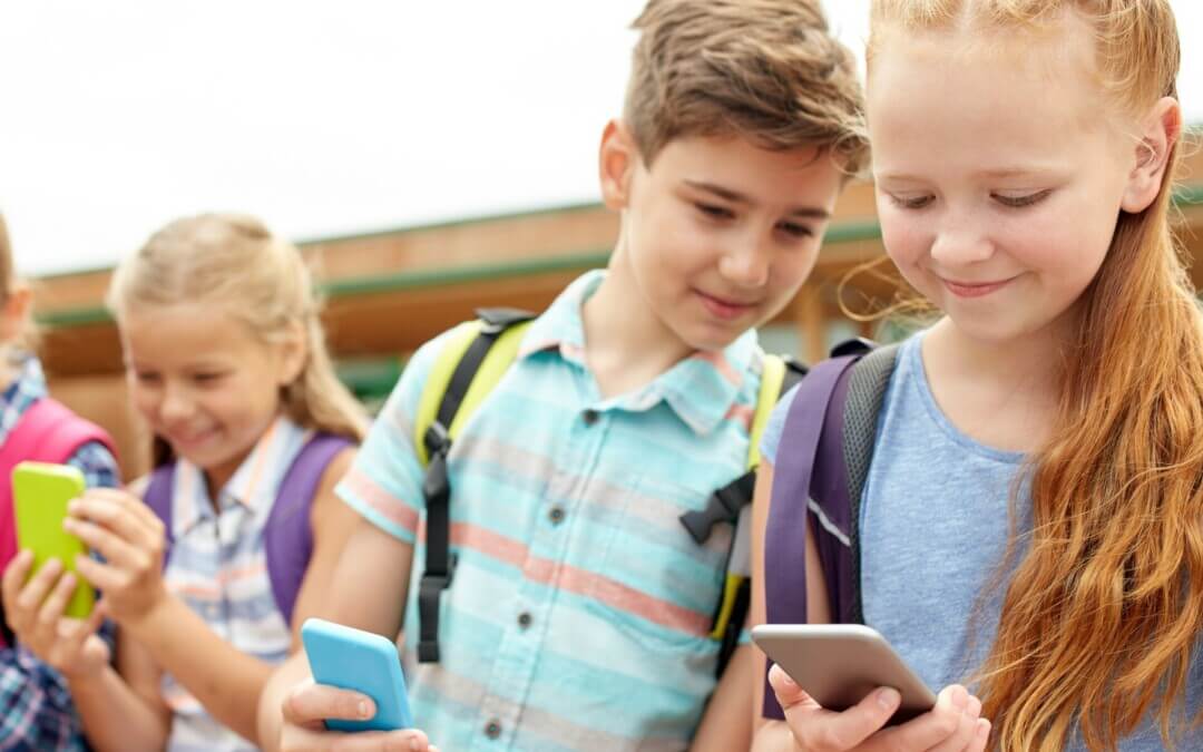 Mobile phones to be banned from Territory schools: Lawler