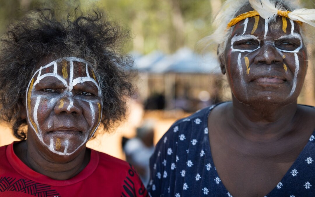 Tiwi, Larrakia traditional owners want banks to stop funding Santos gas project