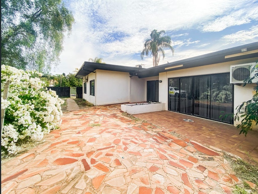 6 Forrest Crescent Gillen photo Cropped