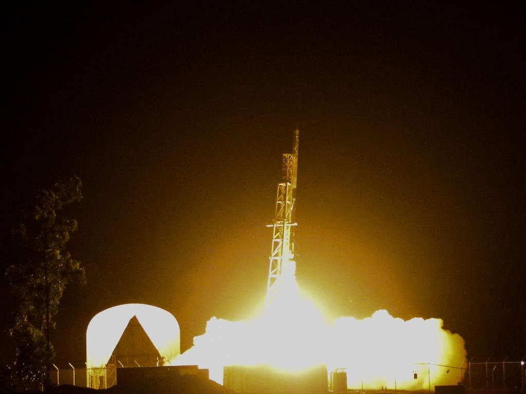 rocket launch pic Cropped