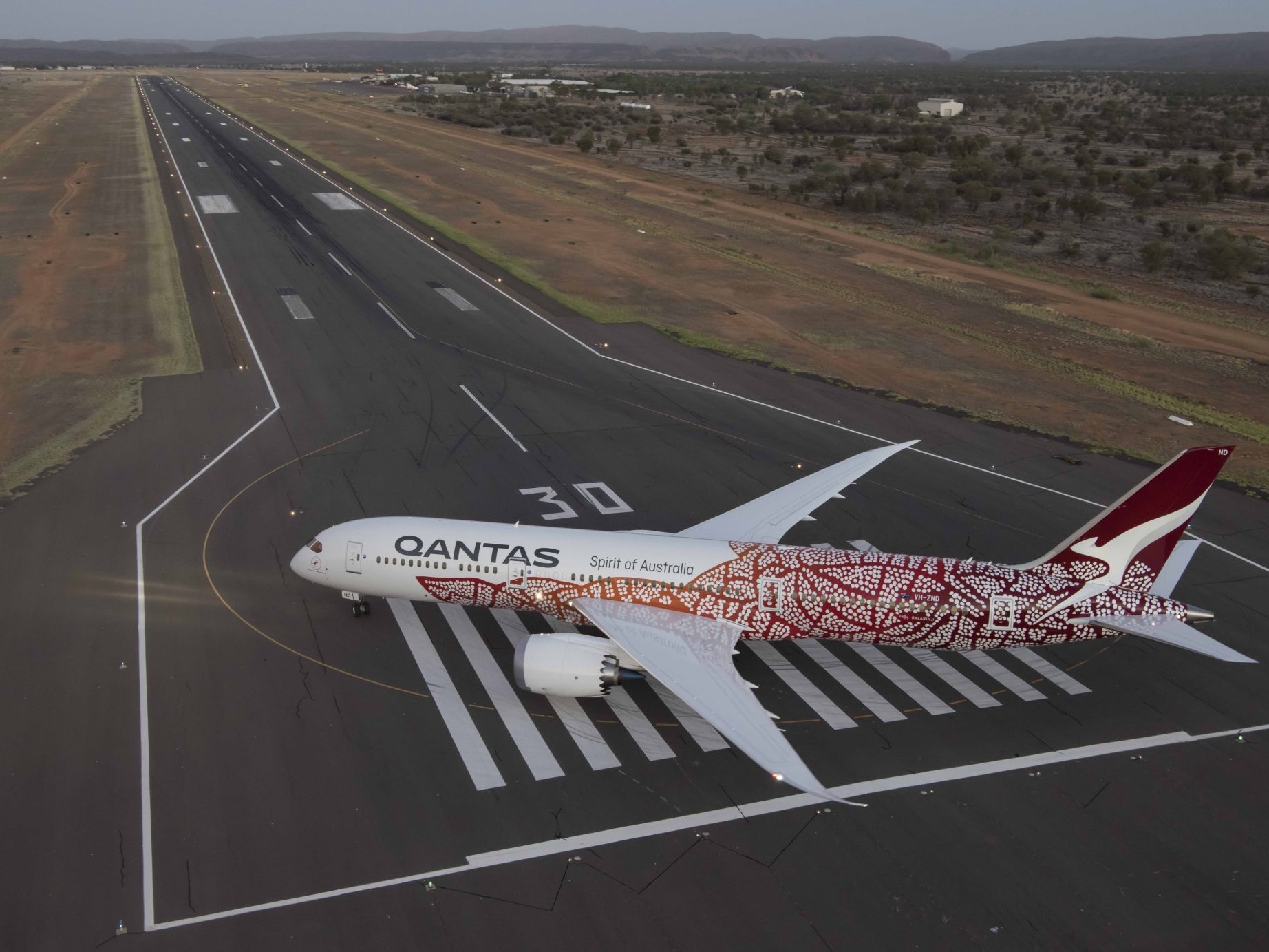 darwin airport runway pic Cropped