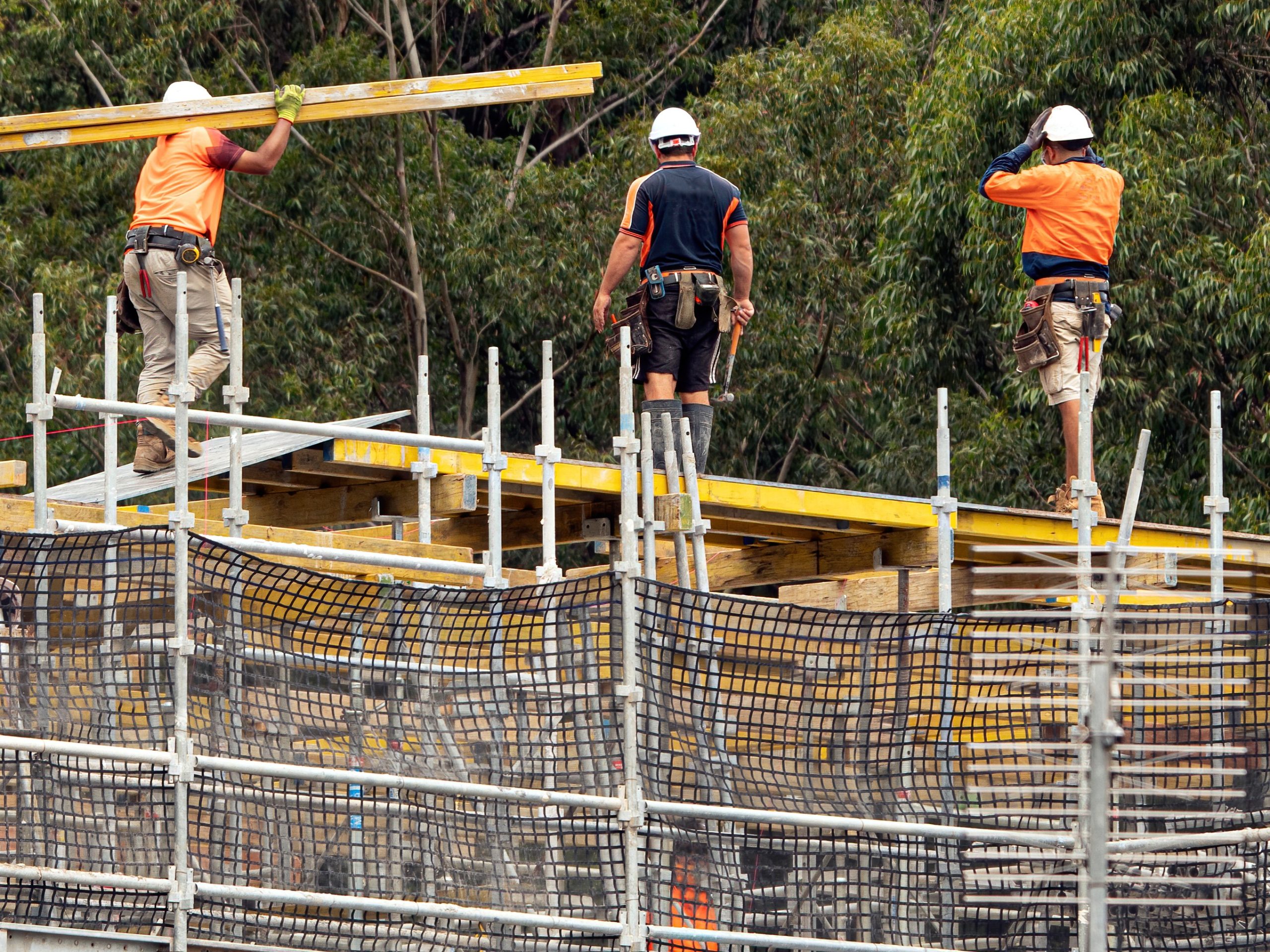 Workers – Cropped