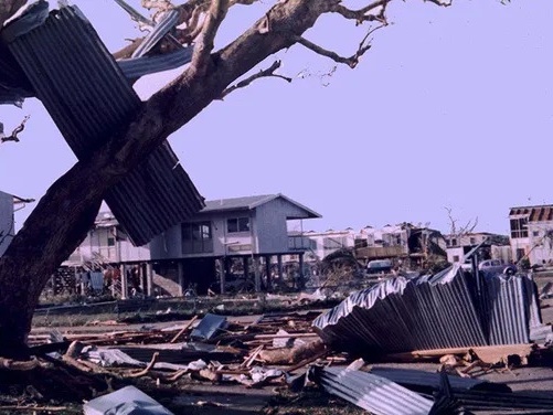 Cyclone_tracy_9-640w (1) Cropped