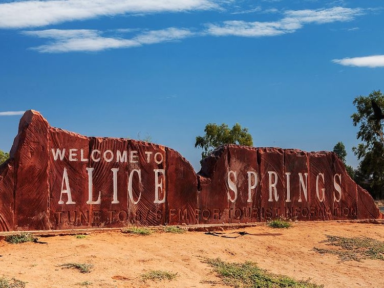 Welcome-to-Alice-Springs Pic Cropped
