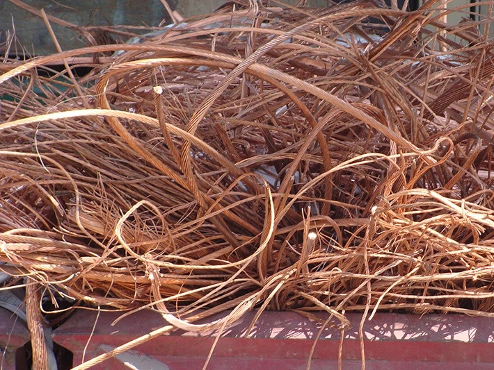 copper-wires-pic Cropped
