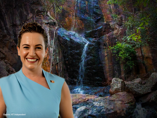 Lia Robin Falls