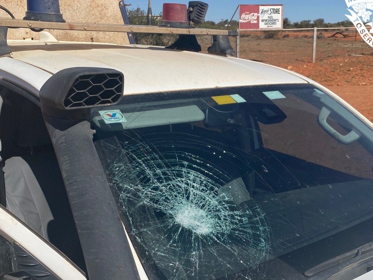 Police vehicle damage Titjikala – Photo NT Police Cropped