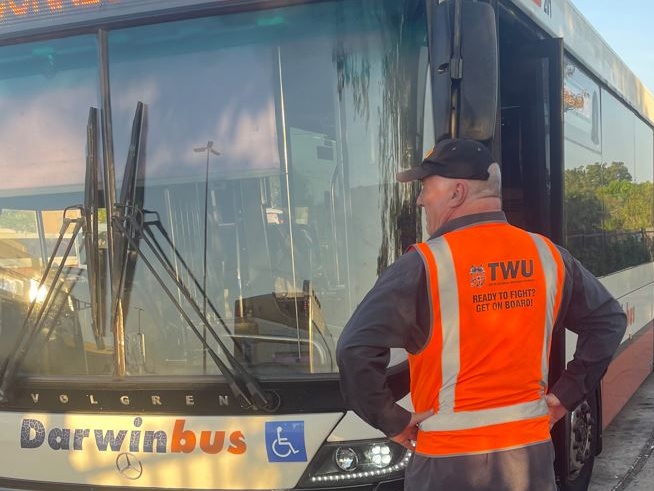 Bus drivers ramp up protected industrial action over contract standoff