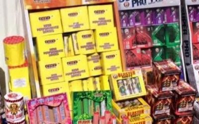 Darwin Council wants new tax on Territory Day fireworks to cover clean-up costs