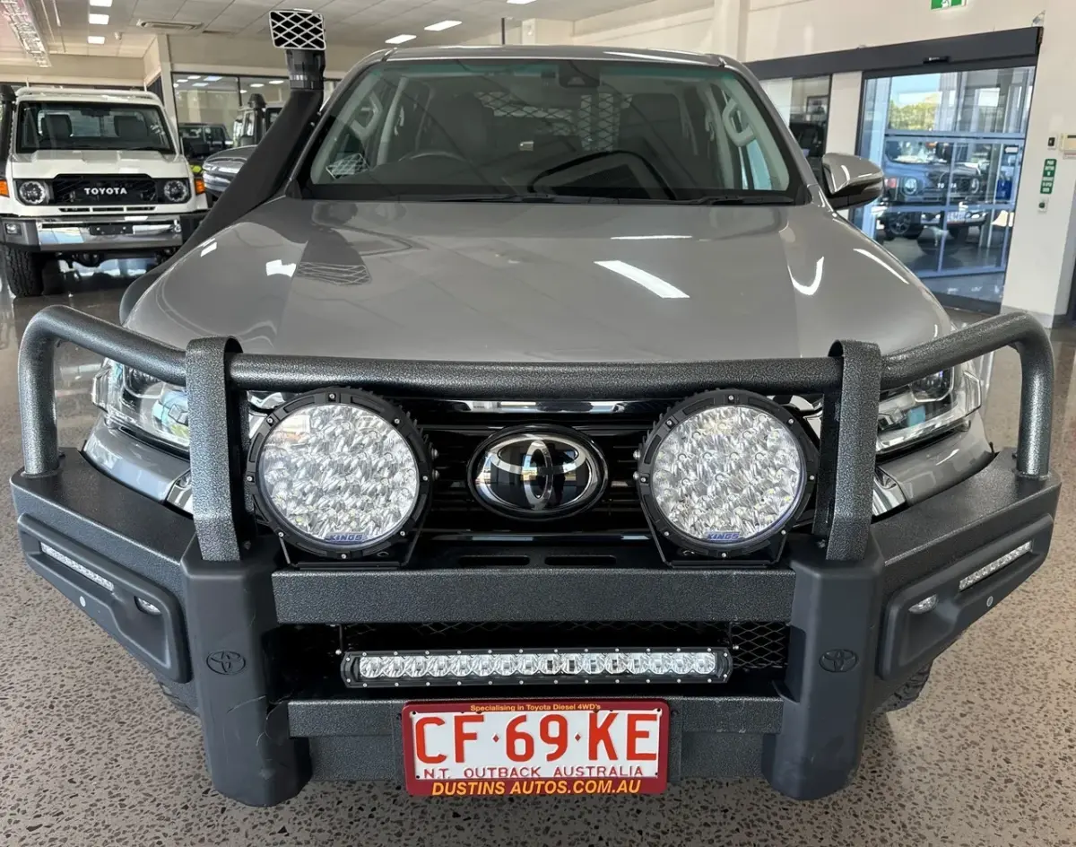 2022-Toyota-Hilux-GUN126R-SR5-Double-Cab-Silver-6-Speed-Sports-Automatic-Utility-8